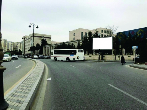 Billbord - Həsən Bəy Zərdabi pr-H.Hüseynov küç. (Milli Ankalogiyanın yanı